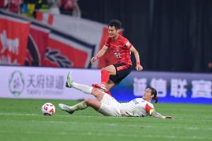 直播吧：廖力生租借加盟深圳新鹏城半年，深圳承担球员工资